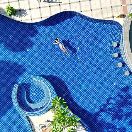 Phuket Leelavadee Hua Ting Resort Patong Exterior foto