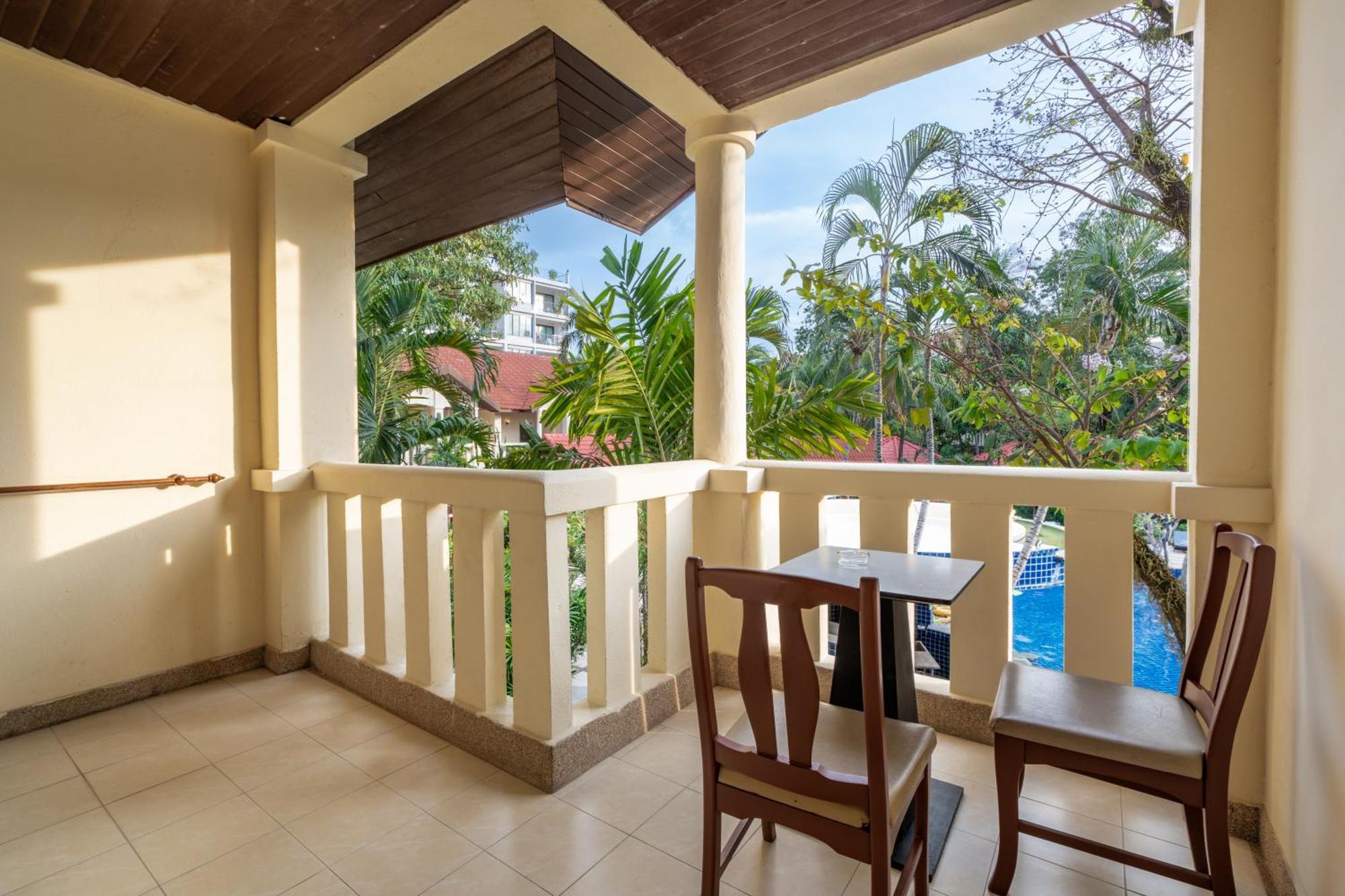 Phuket Leelavadee Hua Ting Resort Patong Exterior foto